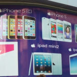 ラオス携帯電話事情「AppleとSamsungで人気を二分」